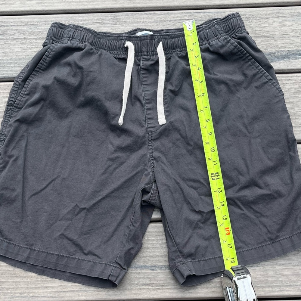 Old Navy; Deep Grey; Drawstring Waist; Casual Shorts; Minor/No Wear; Medium - Picture 3 of 8